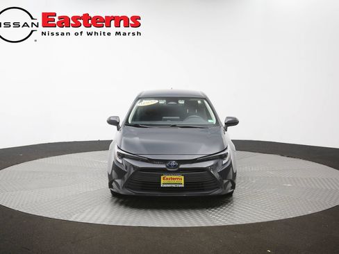 Used 2023 Toyota Corolla LE w/ Carpet Mat Package (TMS) FWD image 47