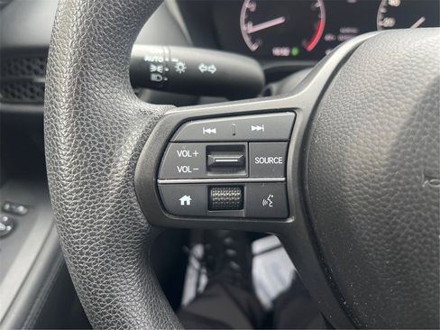 Used 2023 Honda HR-V LX image 30