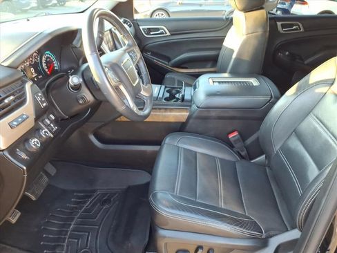 Used 2018 GMC Yukon XL Denali w/ Open Road Package image 5