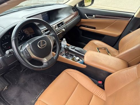 Used 2014 Lexus GS 350 w/ Premium Package RWD image 9
