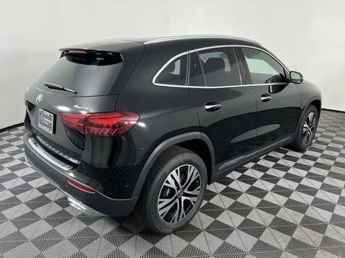 New 2025 Mercedes-Benz GLA 250 4MATIC image 13