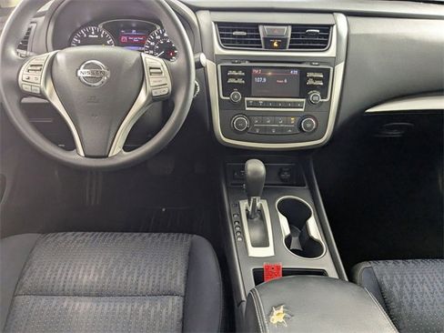 Used 2017 Nissan Altima 2.5 S w/ Power Driver Seat Package image 25