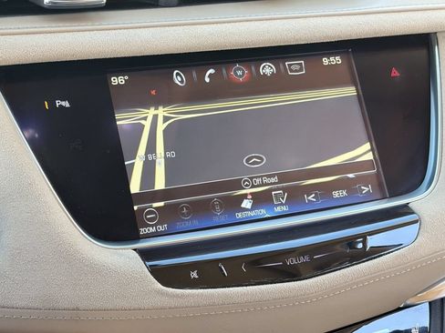 Used 2017 Cadillac XT5 Platinum AWD/4WD image 27