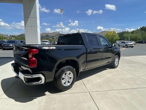 Used 2025 Chevrolet Silverado 1500 LT AWD/4WD image 5