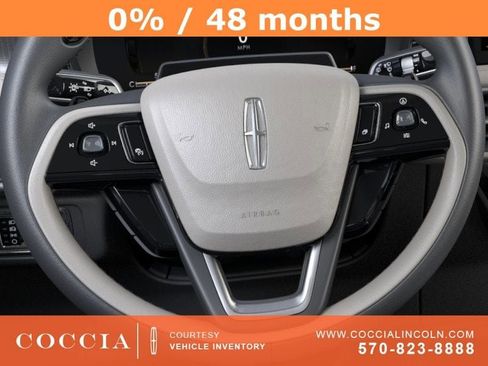 New 2026 Lincoln Corsair Premiere AWD/4WD image 12