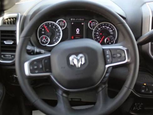 Used 2026 RAM 2500 Big Horn AWD/4WD image 15