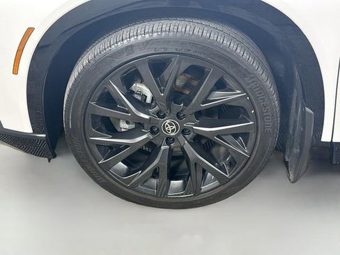Used 2025 Toyota Crown Signia w/ Advanced Technology Package AWD/4WD image 30