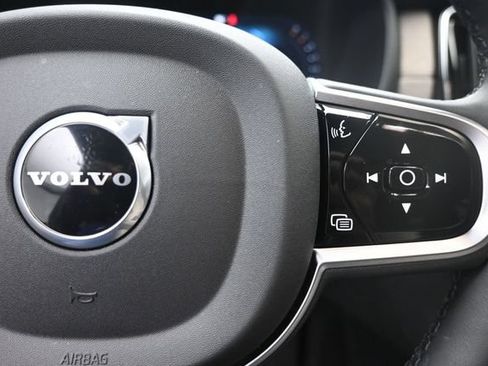 Certified 2026 Volvo XC90 B6 Plus w/ Protection Package Premier AWD/4WD image 14