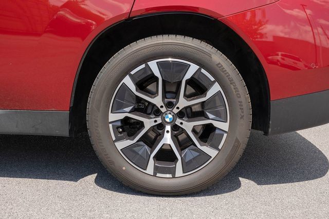 Used 2025 BMW X3 xDrive30i AWD/4WD image 6