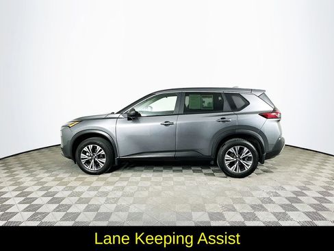 Used 2023 Nissan Rogue SV image 6