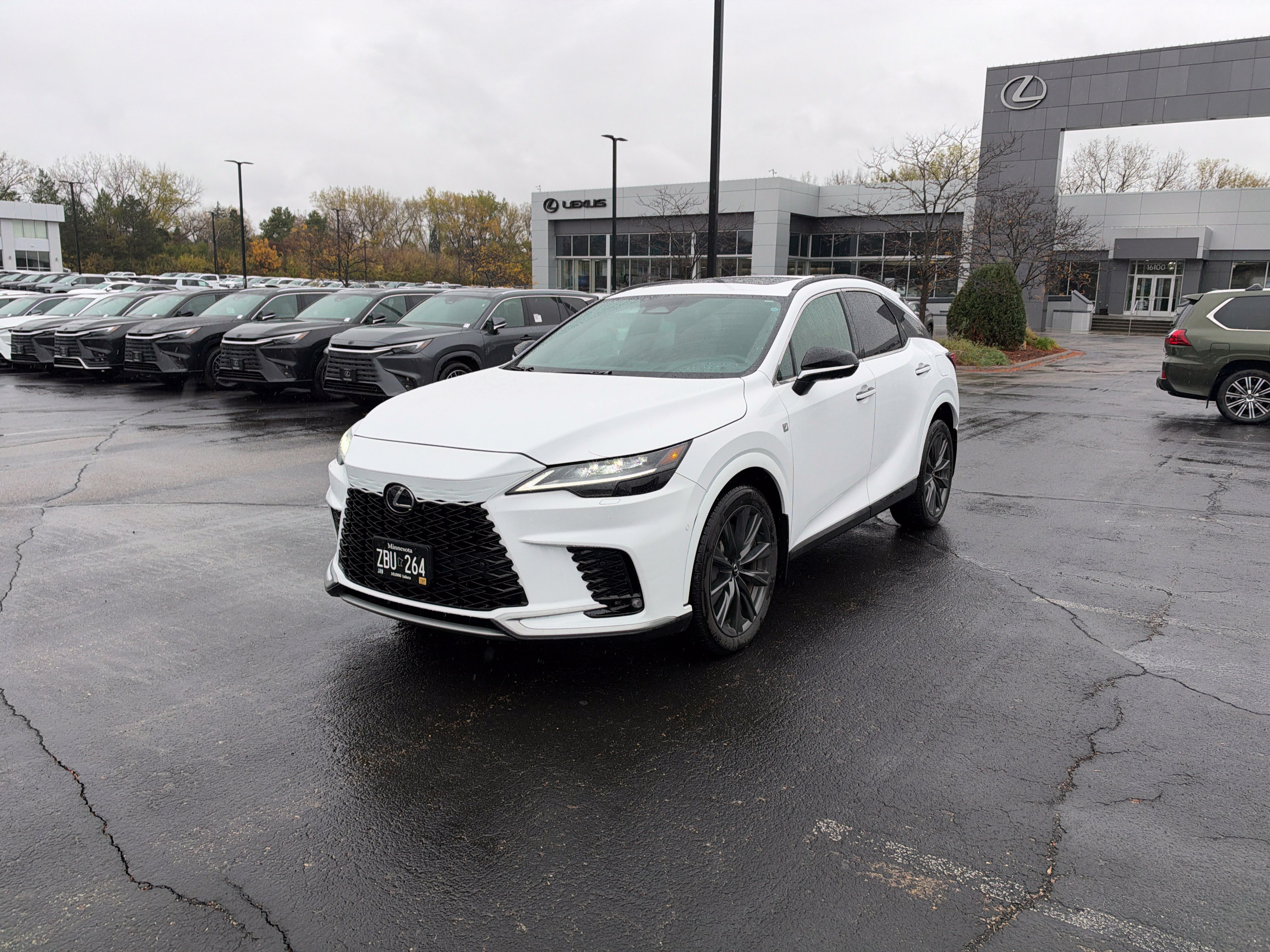 Used 2024 Lexus RX 350 F Sport w/ Convenience Package AWD/4WD image 8