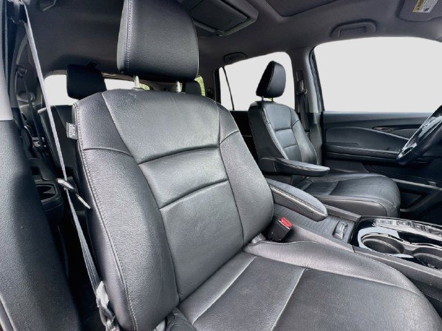 Used 2022 Honda Pilot Touring image 35