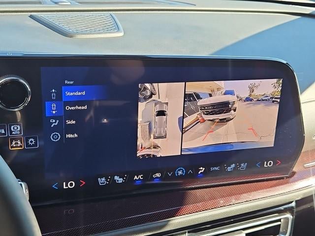 New 2027 Chevrolet Traverse RS FWD image 15