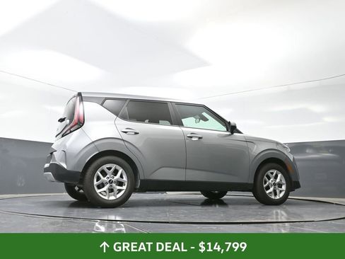 Used 2023 Kia Soul LX w/ Option Group 015 image 43
