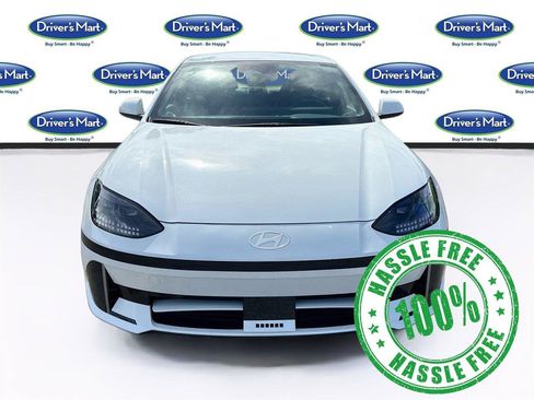 Used 2023 Hyundai Ioniq 6 SEL RWD image 2