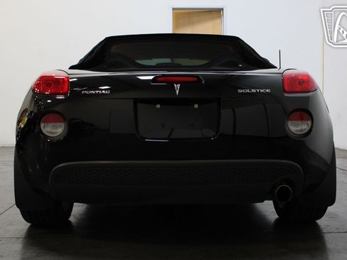 Used 2006 Pontiac Solstice Convertible w/ Premium Package image 38