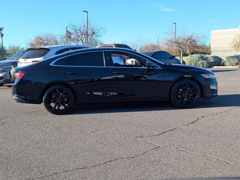 Used 2024 Chevrolet Malibu LT w/ Midnight Edition image 8