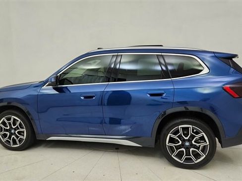 Used 2025 BMW X1 xDrive28i image 4