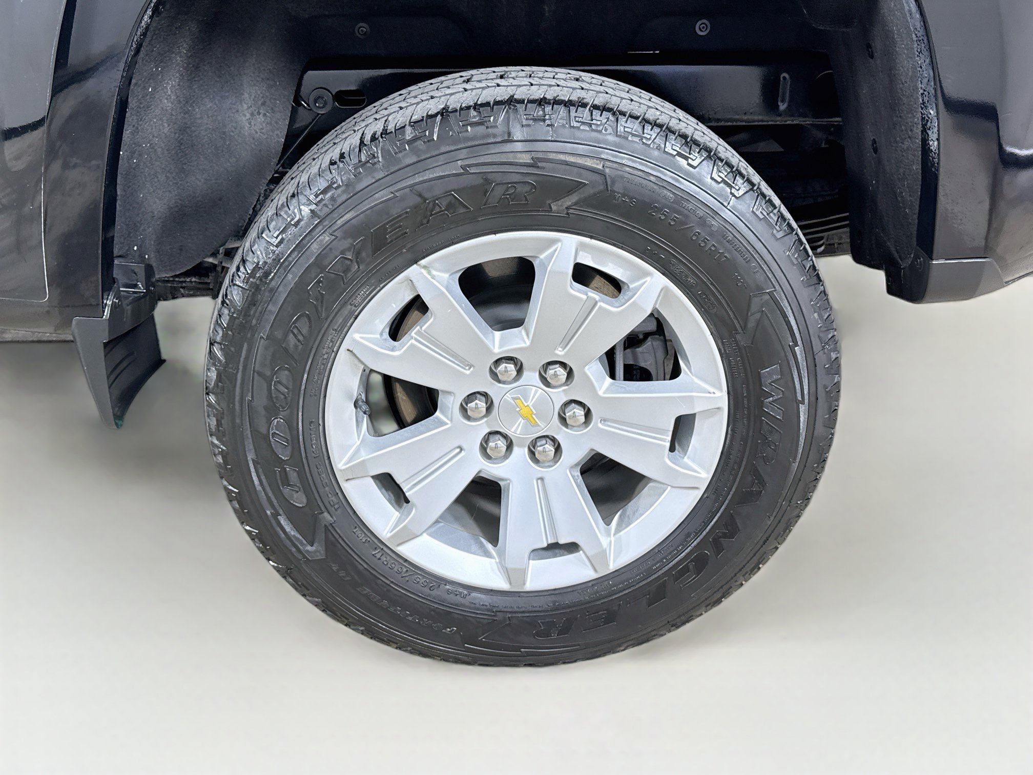 Used 2021 Chevrolet Colorado LT w/ Chrome Appearance Package RWD image 31