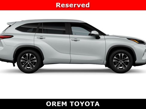 New 2026 Toyota Highlander XLE AWD/4WD image 12