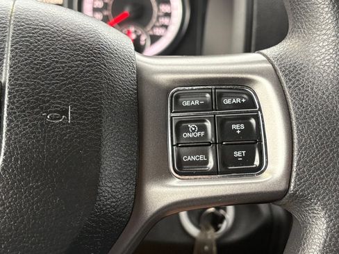 Used 2024 RAM 1500 Warlock RWD image 21