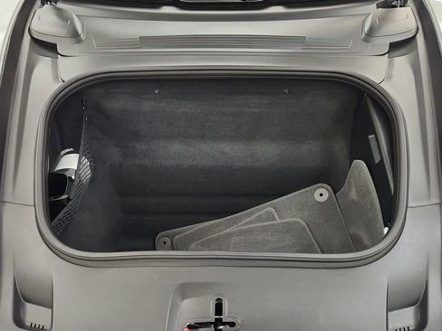 Used 2021 Porsche 911 Carrera image 39