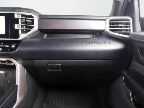 Used 2026 Toyota Tundra SR5 RWD image 32
