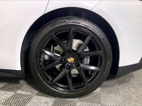Certified 2024 Porsche Panamera 4 AWD/4WD image 28