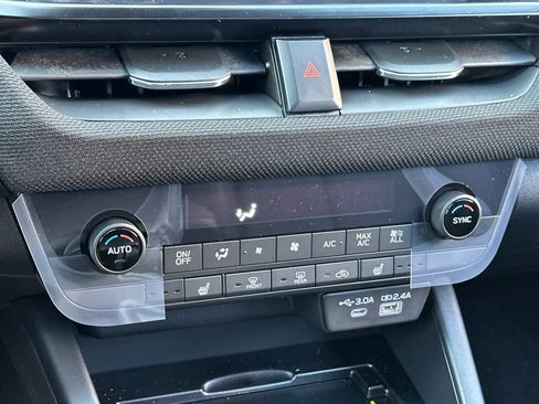 New 2026 Subaru Outback Limited image 24