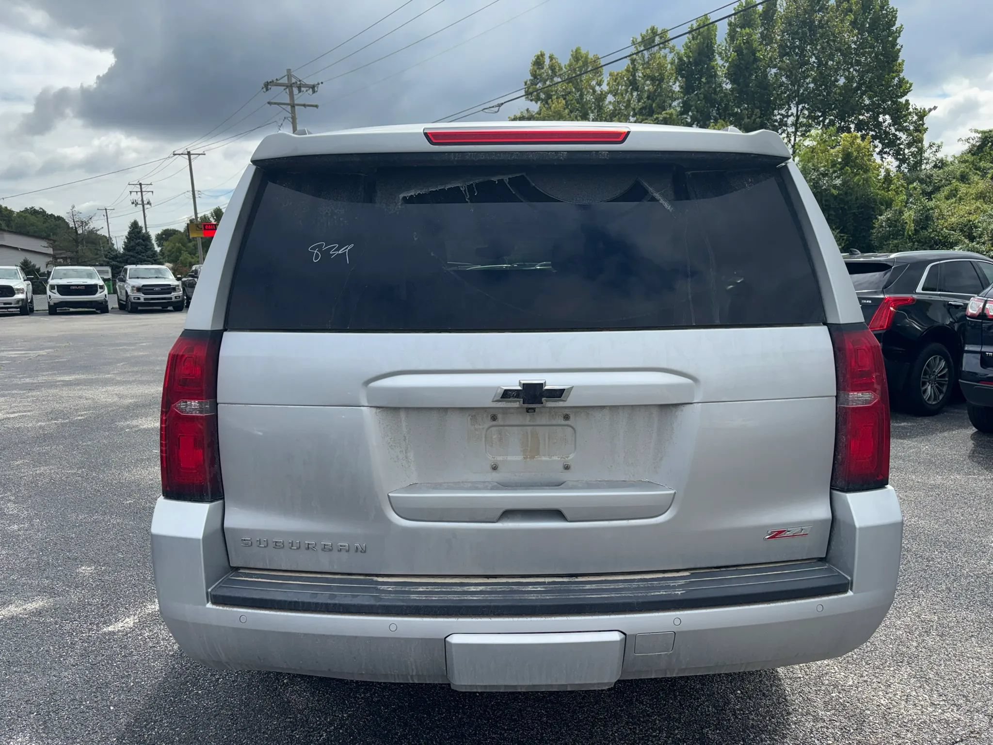 Used 2019 Chevrolet Suburban LT AWD/4WD image 8