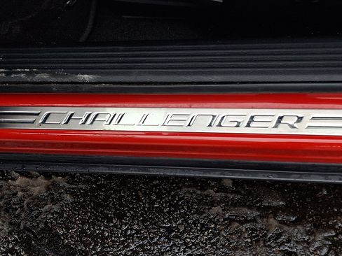 Used 2021 Dodge Challenger GT w/ Plus Package image 13