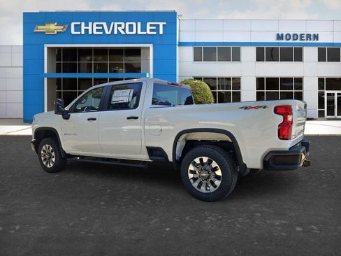 New 2026 Chevrolet Silverado 2500 Custom w/ Custom Convenience Package AWD/4WD image 3