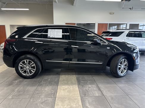 Used 2021 Cadillac XT5 Premium Luxury w/ LPO, Floor Liner Package image 12