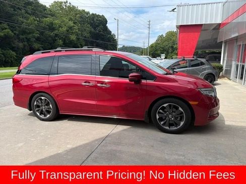 Used 2023 Honda Odyssey Elite image 14