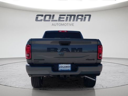 New 2026 RAM 2500 Big Horn AWD/4WD image 4