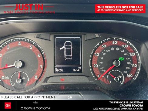 Used 2019 Volkswagen Jetta R-Line FWD image 4