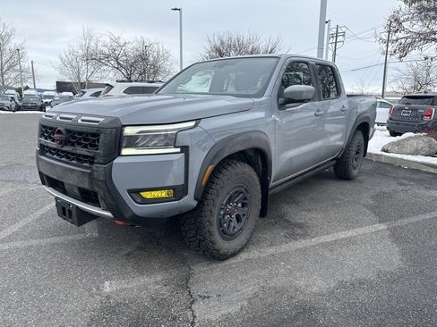Used 2025 Nissan Frontier PRO-4X w/ Pro Premium Package image 5