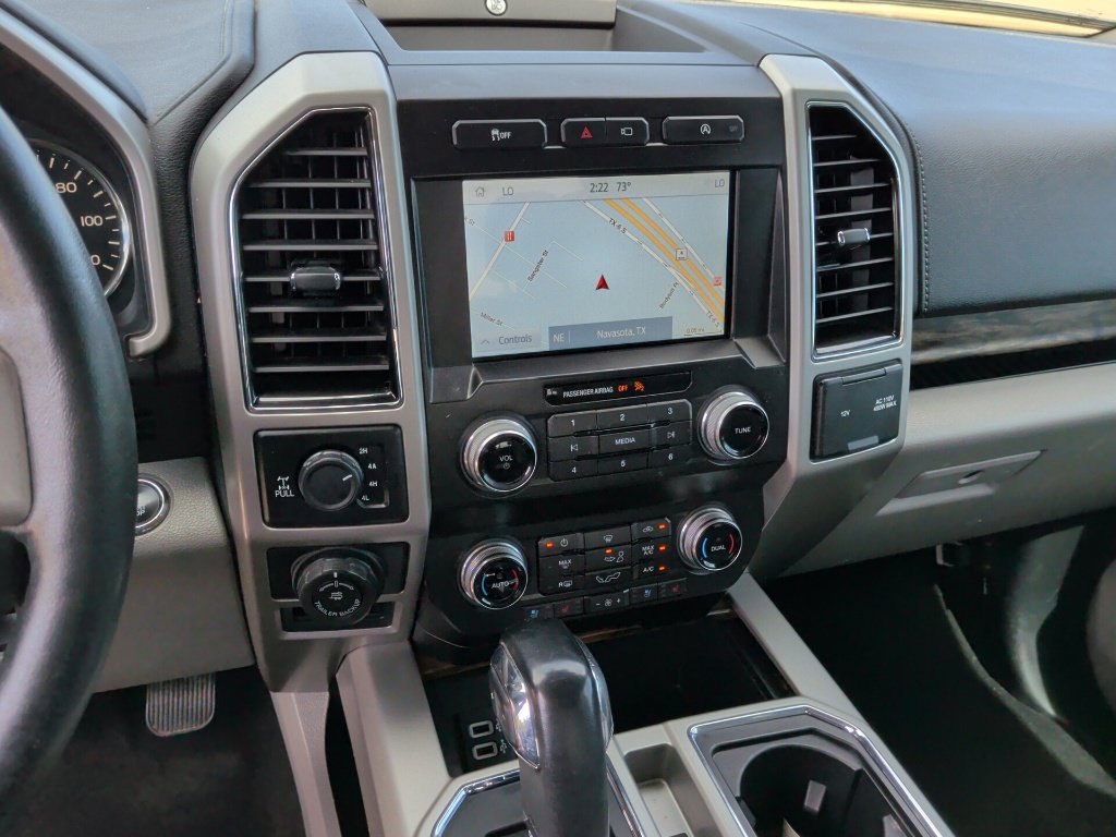 Used 2019 Ford F150 Lariat w/ Equipment Group 502A Luxury AWD/4WD image 27