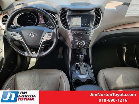 Used 2017 Hyundai Santa Fe Limited w/ Cargo Package AWD/4WD image 25