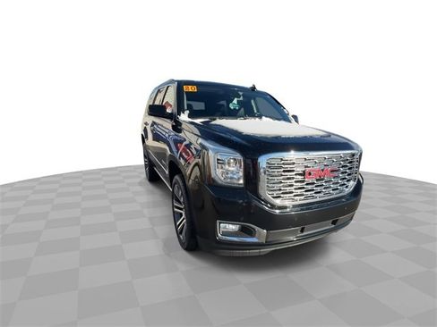 Certified 2020 GMC Yukon Denali w/ Denali Premium Package image 3