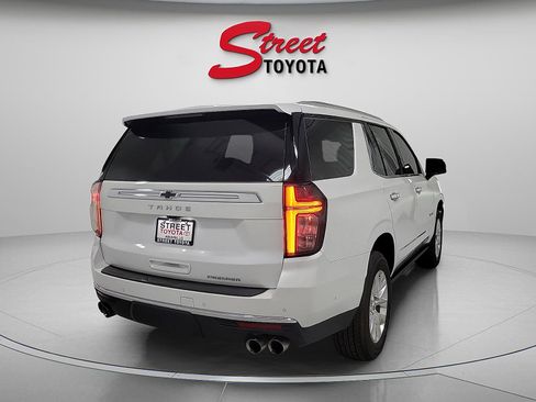 Used 2024 Chevrolet Tahoe Premier w/ Advanced Technology Package image 4