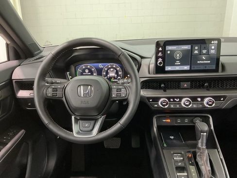 Certified 2026 Honda CR-V TrailSport image 9