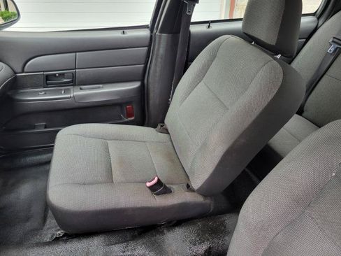 Used 2008 Ford Crown Victoria Police Interceptor RWD image 20
