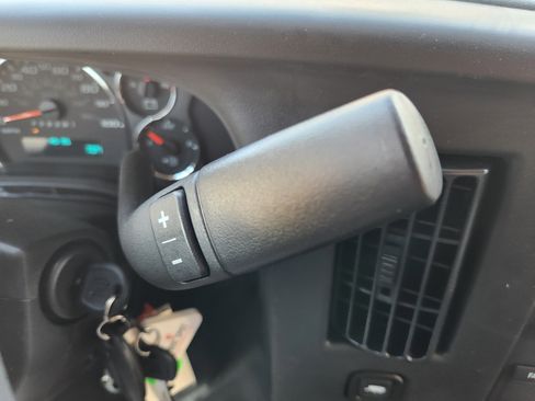 New 2025 Chevrolet Express 3500 w/ Power Convenience Package image 22