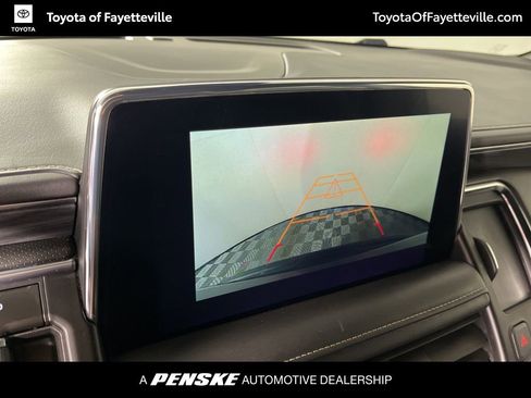 Used 2023 GMC Yukon SLT image 31