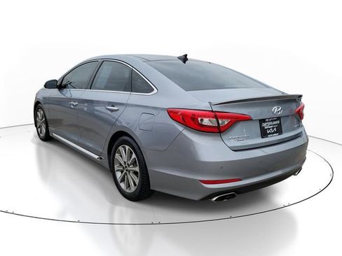 Used 2016 Hyundai Sonata Limited w/ Option Group 04 image 4