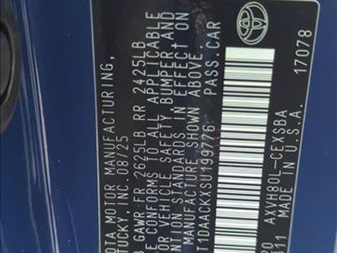 Used 2025 Toyota Camry SE FWD image 24