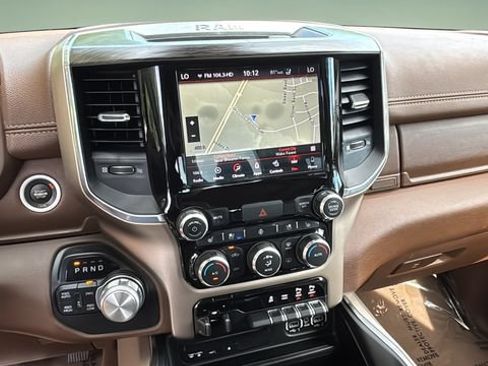 Used 2019 RAM 1500 Laramie AWD/4WD image 26