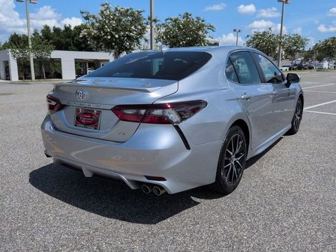 Certified 2023 Toyota Camry SE FWD image 4