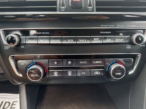 Used 2017 Kia Optima EX w/ Premium Package image 25